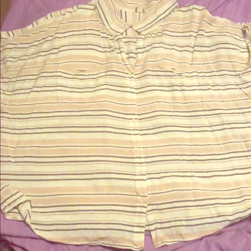 Cato plus top cropped
